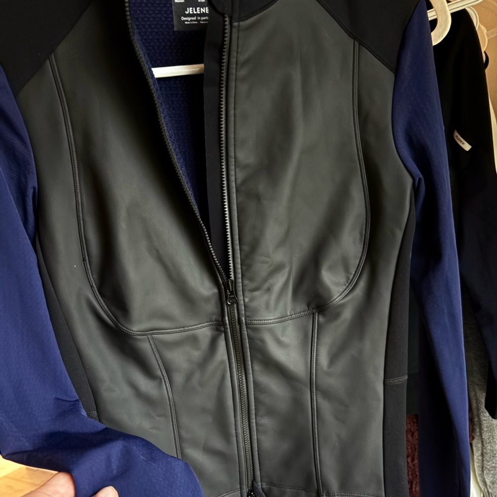 Jelenew windproof jacket - Picture 7 of 9